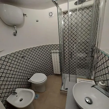 Giovhome * נאפולי