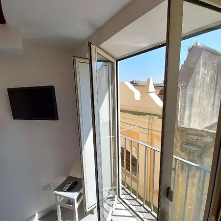 Giovhome Apartman